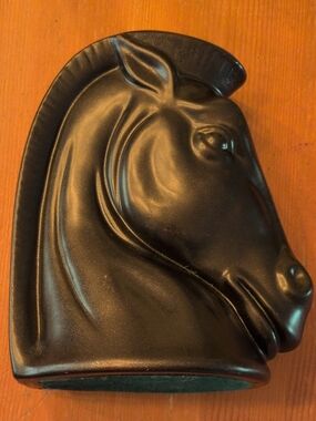 Black Ceramic Horse Head Decorative Vase (Matte Finish)